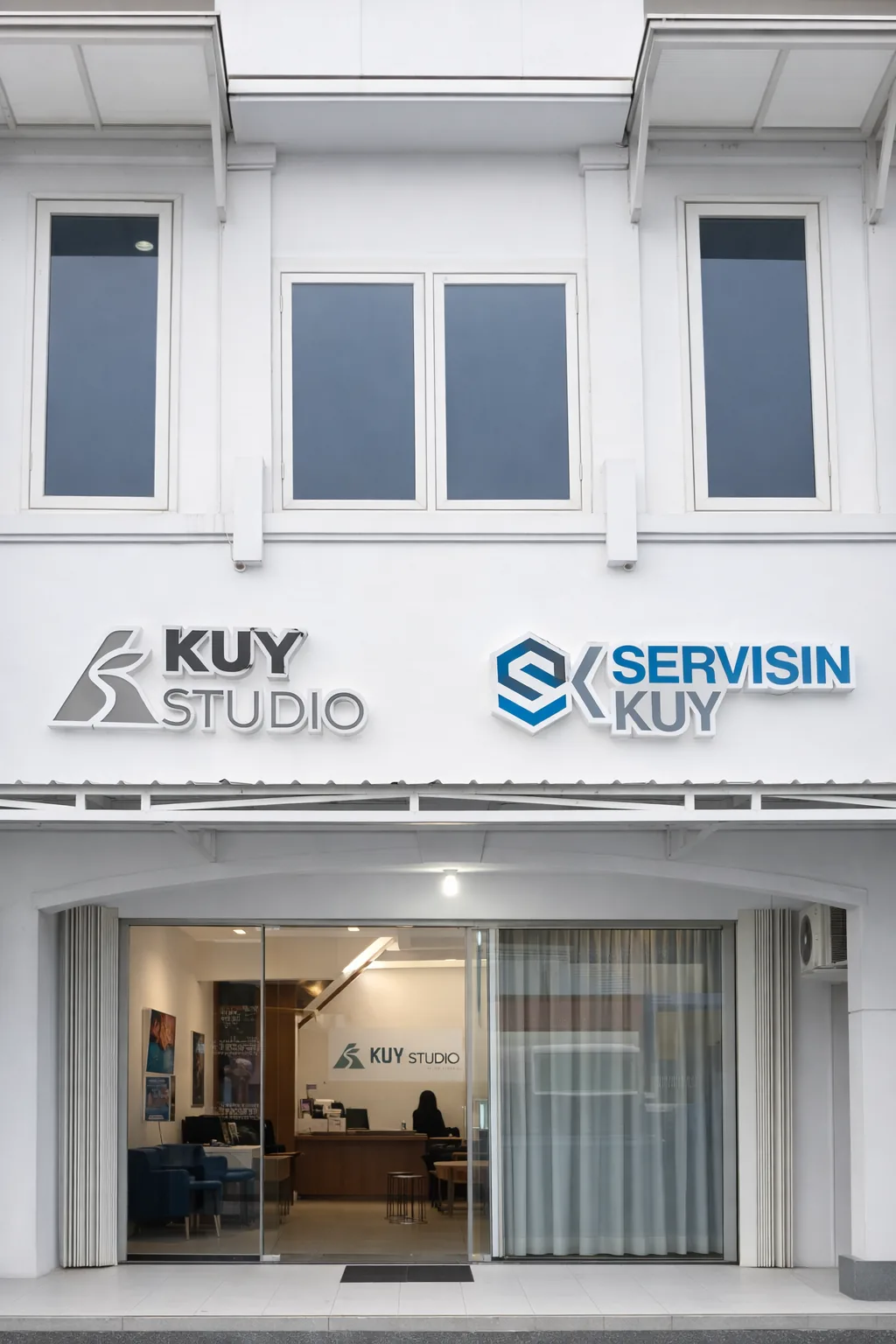 Storefront Kuy Studio 2.0